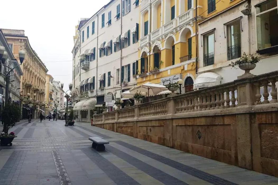 Rosa Centralissimo Sanremo Esterno foto